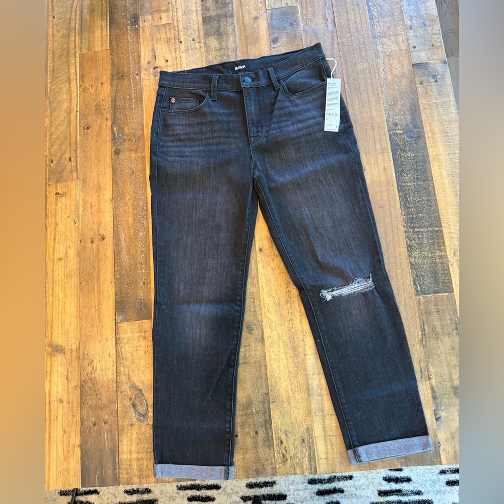 NWT Hudson jeans Blk. boyfriend crop size 28